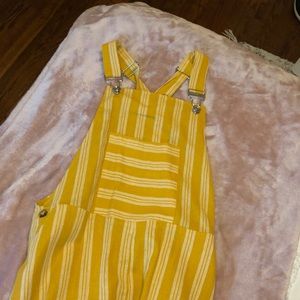 NWOT Overall yellow romper